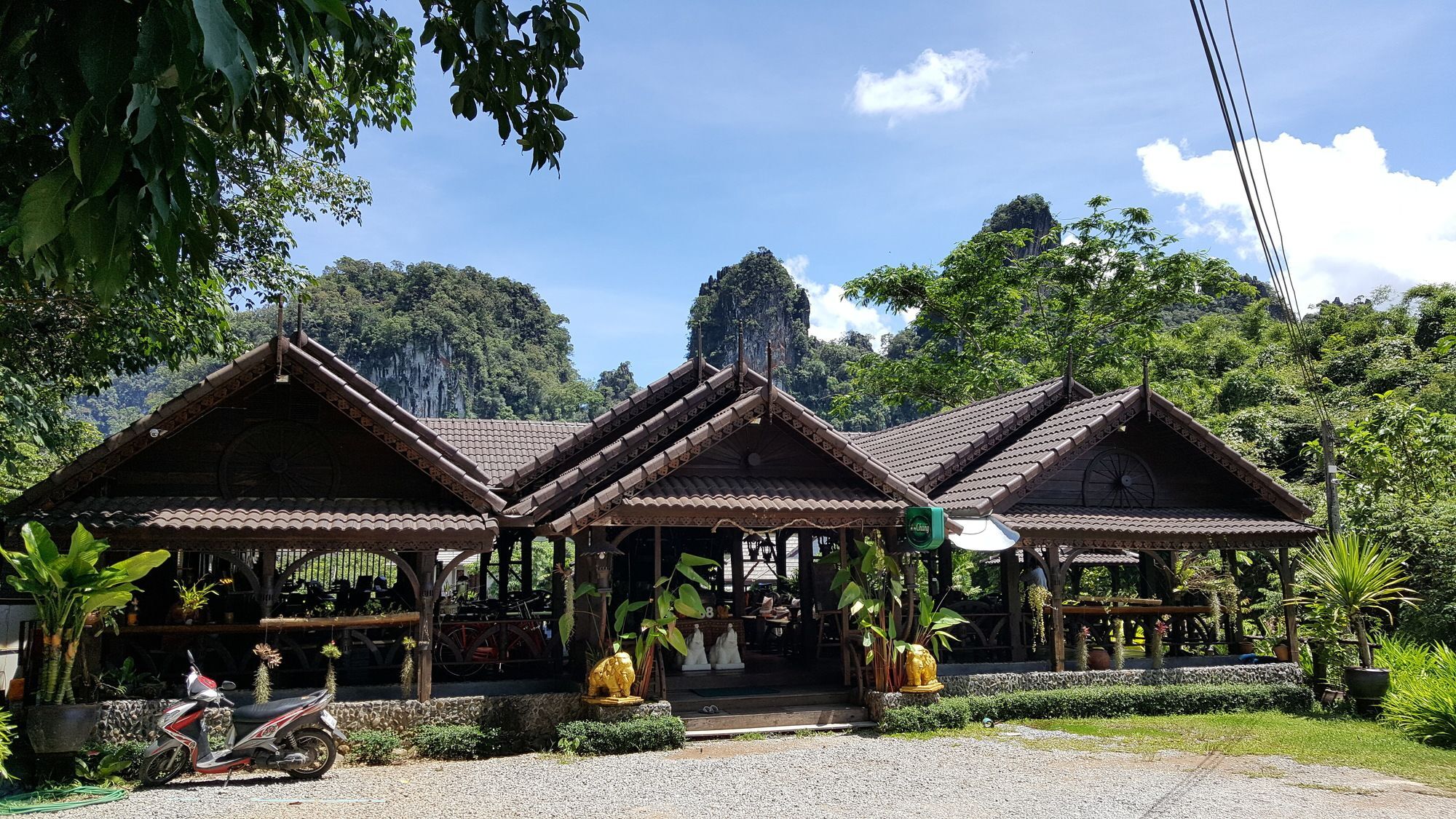 Montania Lifestyle Hotel Phanom المظهر الخارجي الصورة